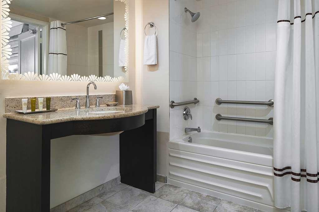 Hilton Grand Vacations Suites At South Beach Miami Beach Room photo