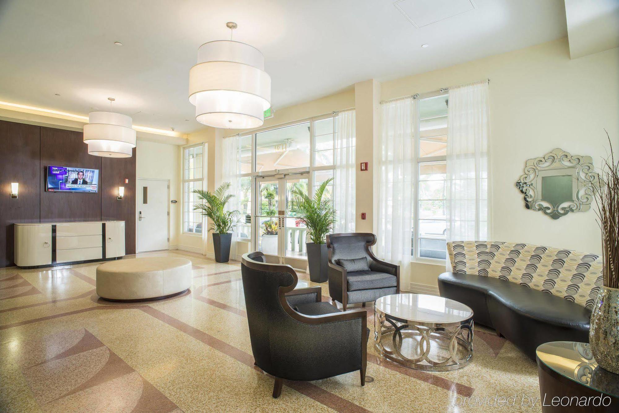 Hilton Grand Vacations Suites At South Beach Miami Beach Exterior photo