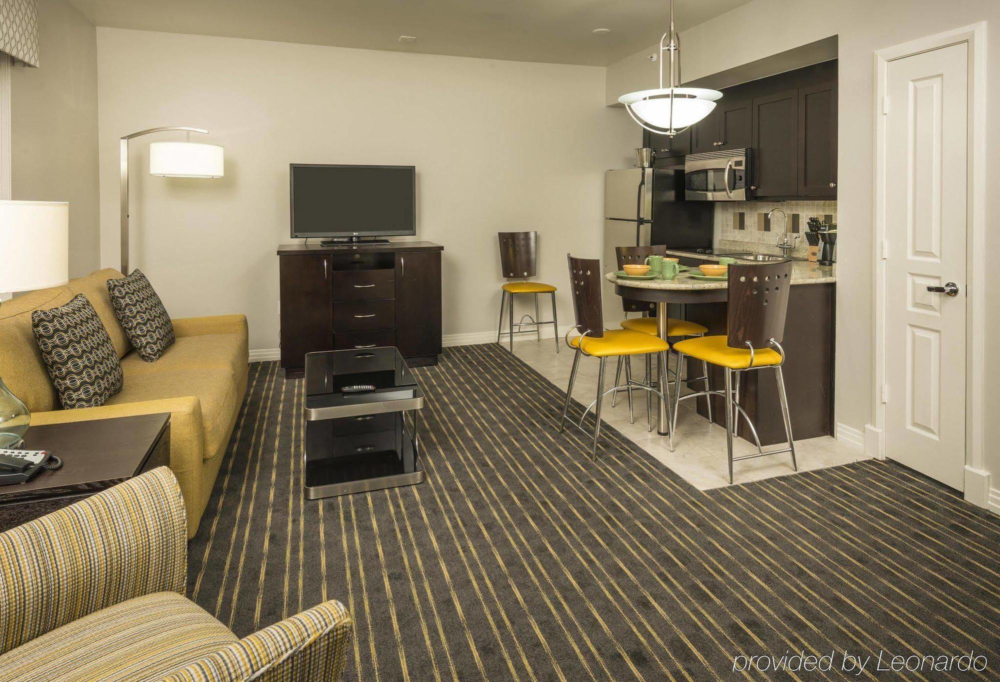 Hilton Grand Vacations Suites At South Beach Miami Beach Exterior photo